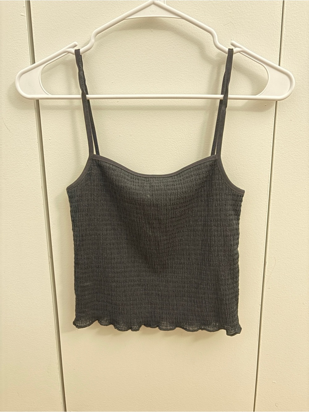Aritzia Wilfred Black Smocked Spaghetti Strap Cropped Camisole